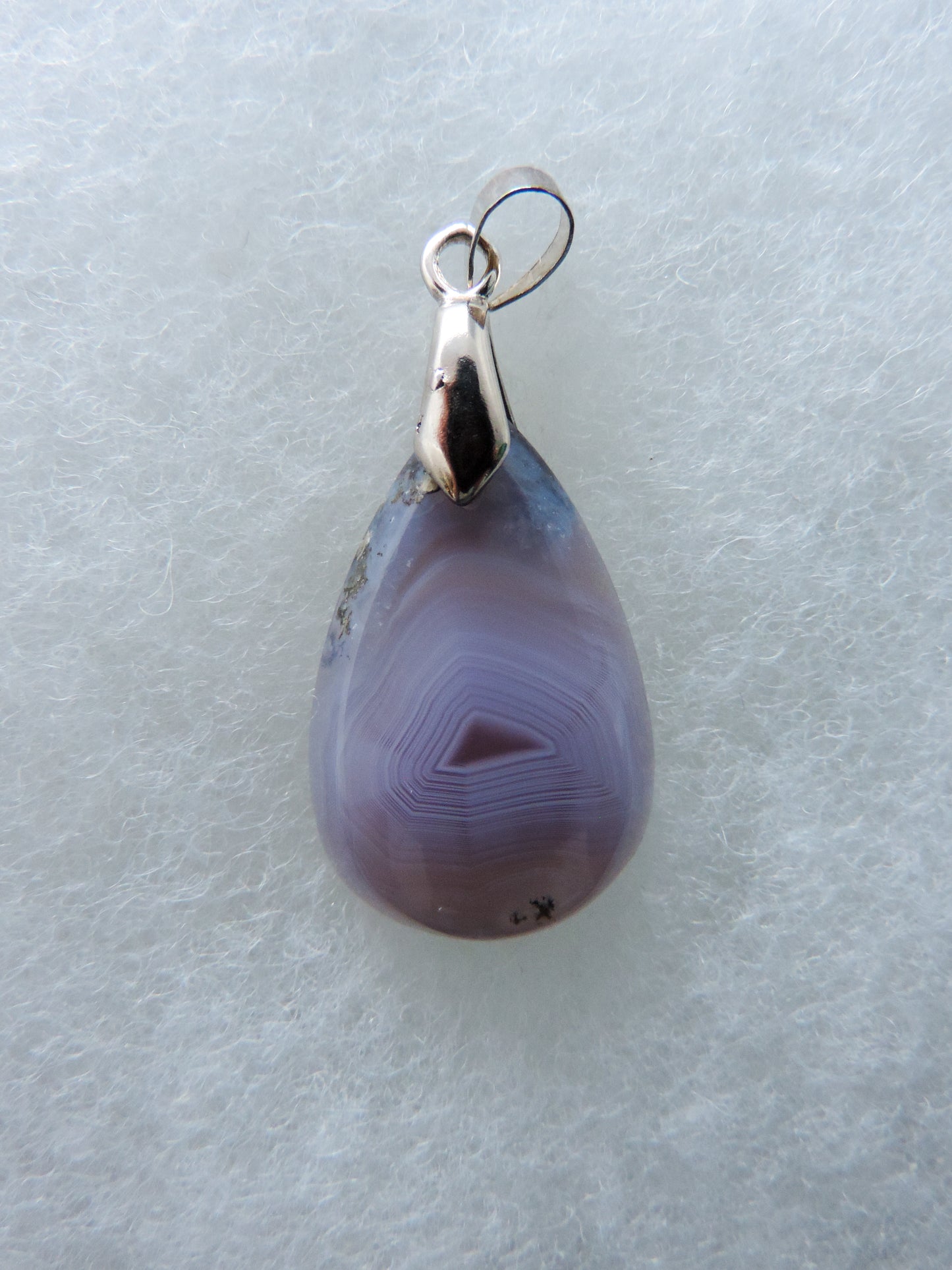 Purple Moss Agate Pendant  Purple gemstones hold significant and powerful spiritual qualities.  Purple has been associated with wealth, passion, ambition, magic, awareness, mystery, tranquility, inspiration, understanding, calmness and wisdom to name a few.