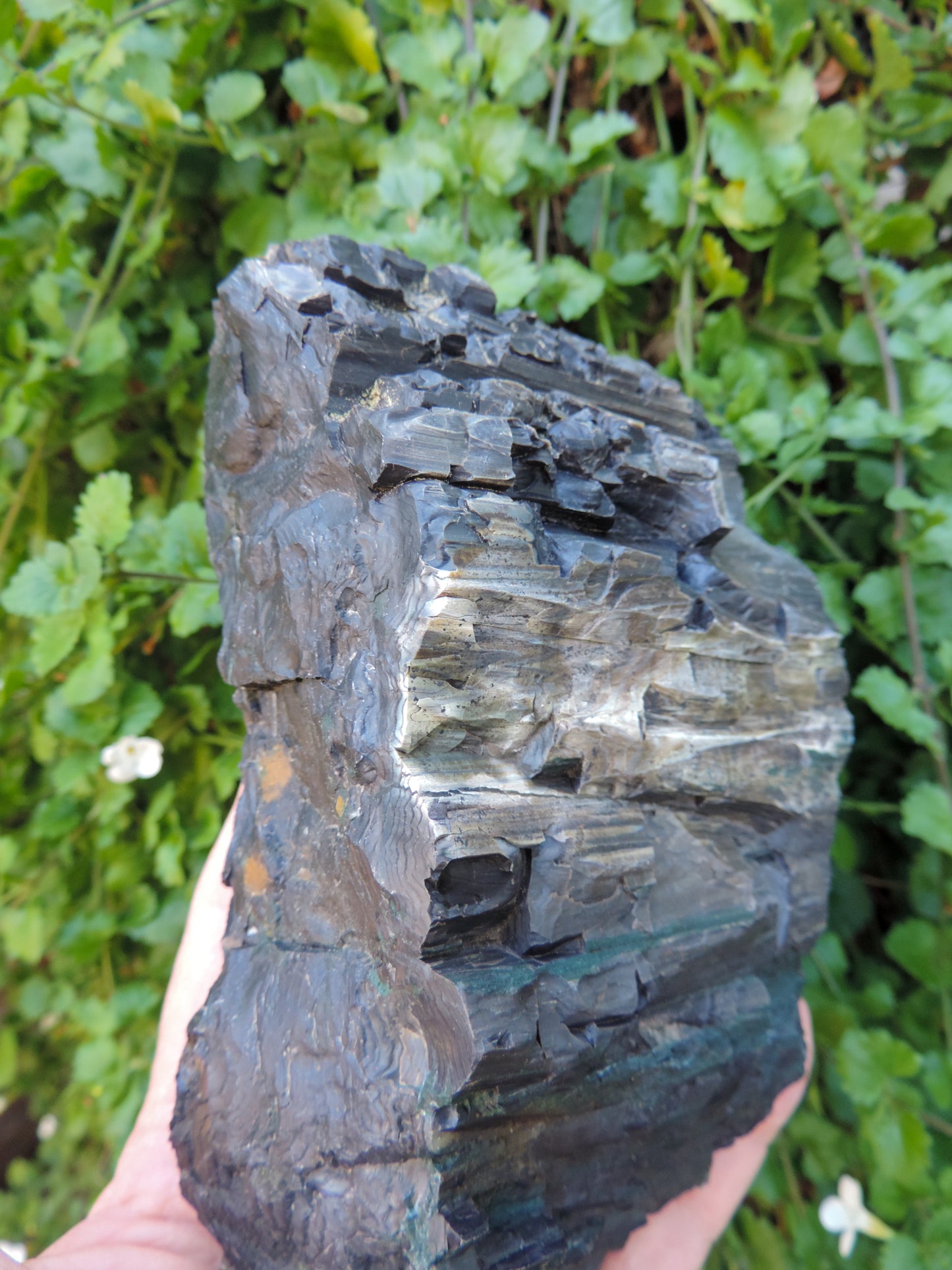 Are you the kind of person who understands the supportive energies of natural semi-precious gemstones?? Please check out this beauty: balance, calmness, gentle opening to transformation, are right here for YOU