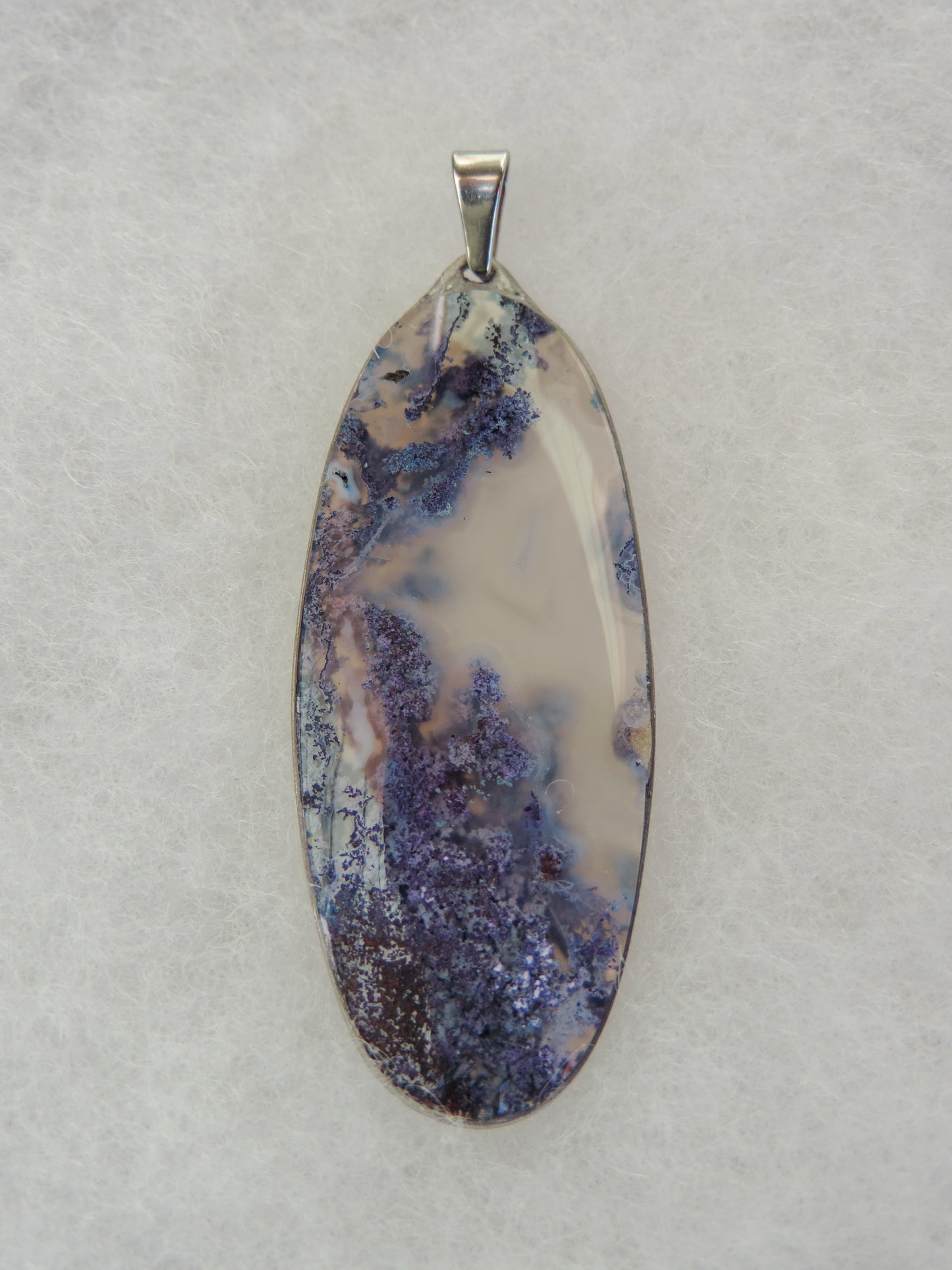 All hand crafted jewelry pendants will be shipped to you in a classic white cotton filled box inside a bubble mailer. Your beautiful piece will be shipped the same day in most cases, or the next day at the latest, Monday through Friday. Orders will be shipped first class USPS, which normally takes 2-3 days in the U.S. Options are available for express shipping.