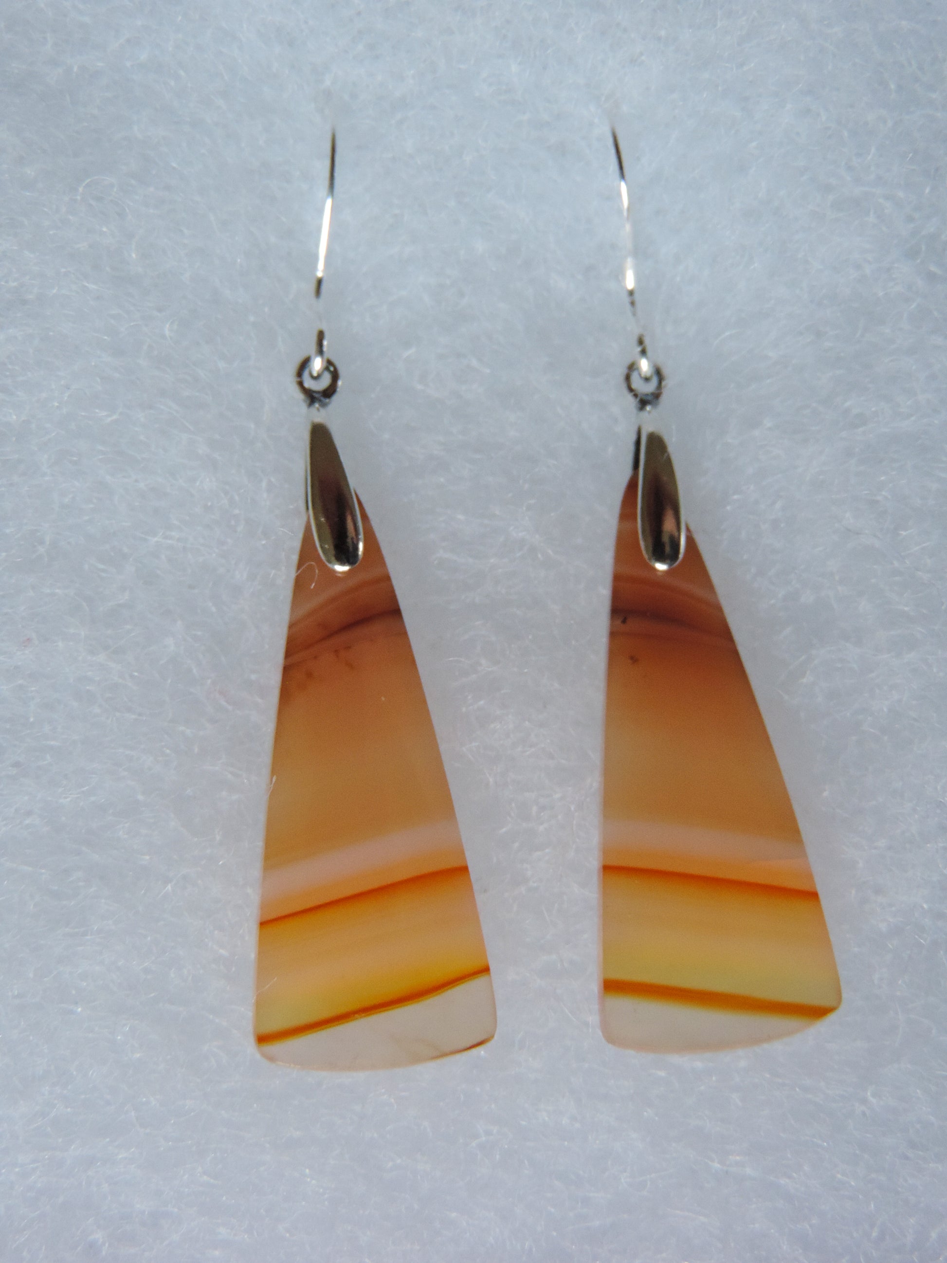 If your jewelry earrings arrive damaged or you are dissatisfied, please contact us upon receipt of item.