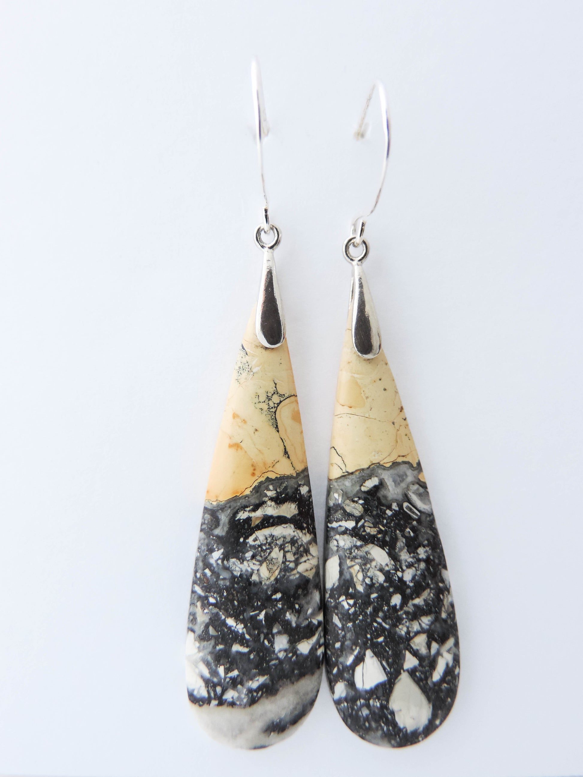 Maligano Jasper Earrings with Sterling Silver, boost your jewelry collection with the wonderful earrings. Maligano Jasper is a specific type of jasper found in Indonesia and forms in ancient volcanic hot springs areas.  It’s named after a small village in Sulawesi, Indonesia and is mined by hand