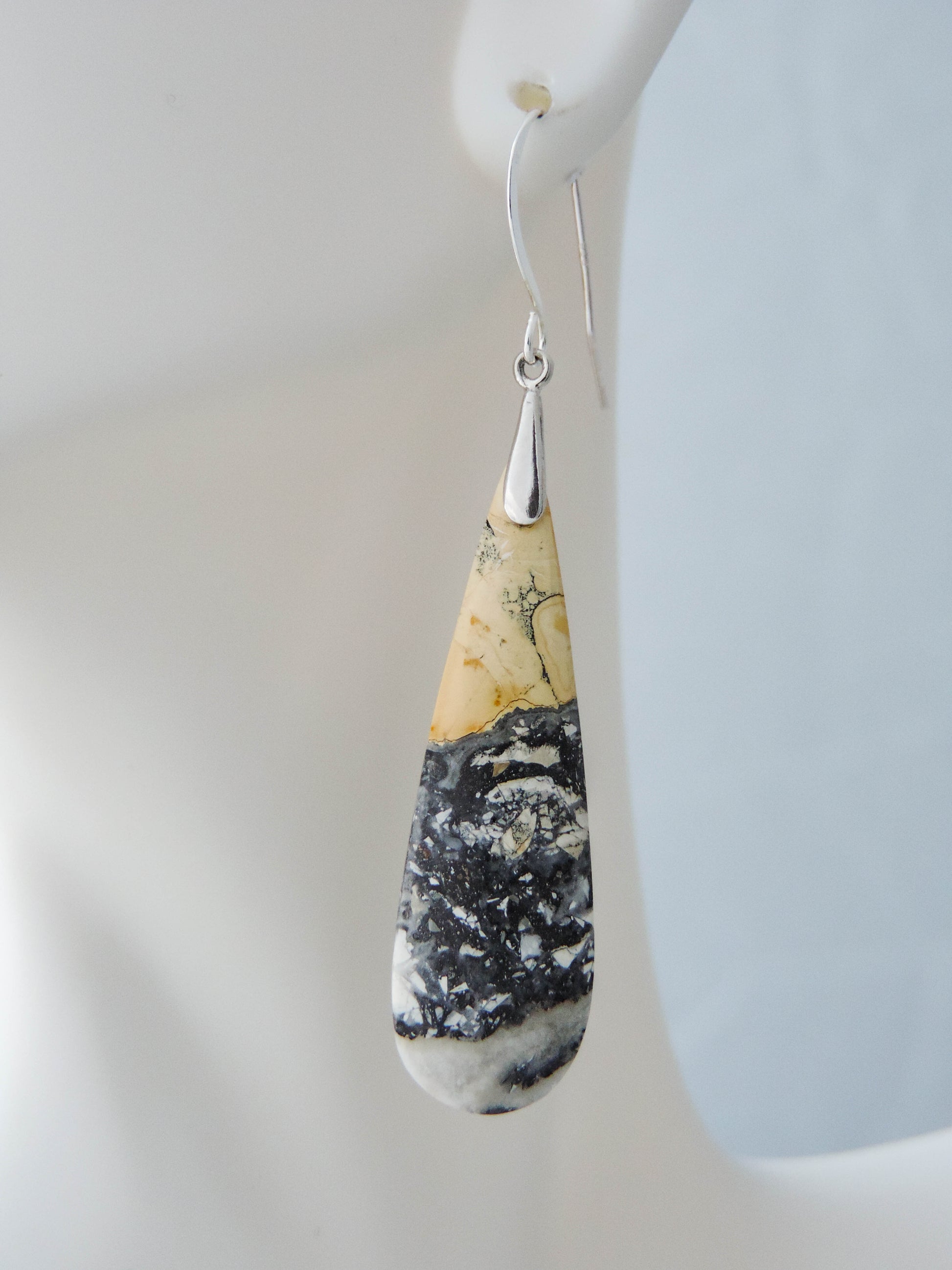 Maligano Jasper is a specific type of jasper found in Indonesia and forms in ancient volcanic hot springs areas.  It’s named after a small village in Sulawesi, Indonesia and is mined by hand