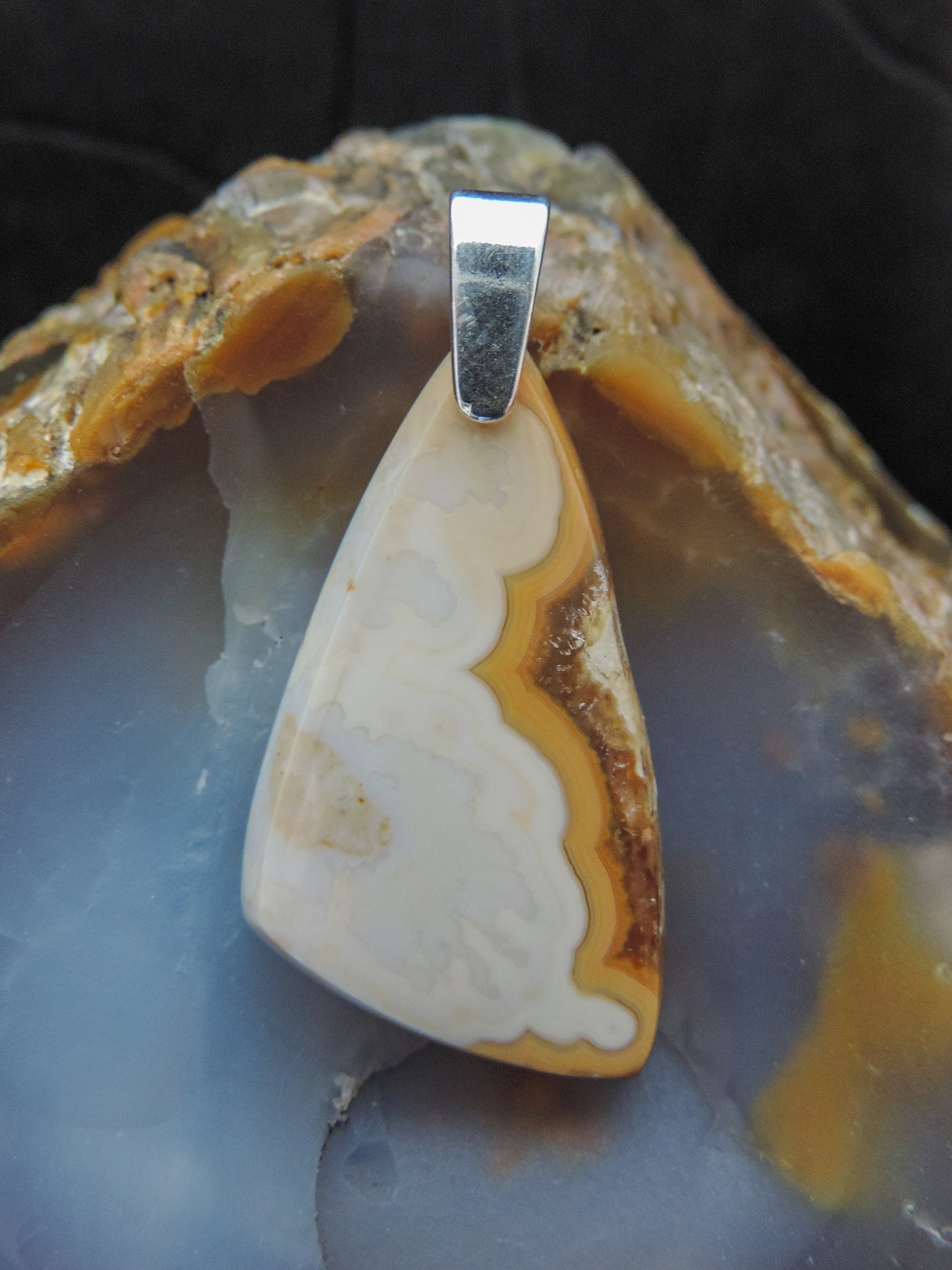 Brown Lace Agate & Sterling Silver Pendant