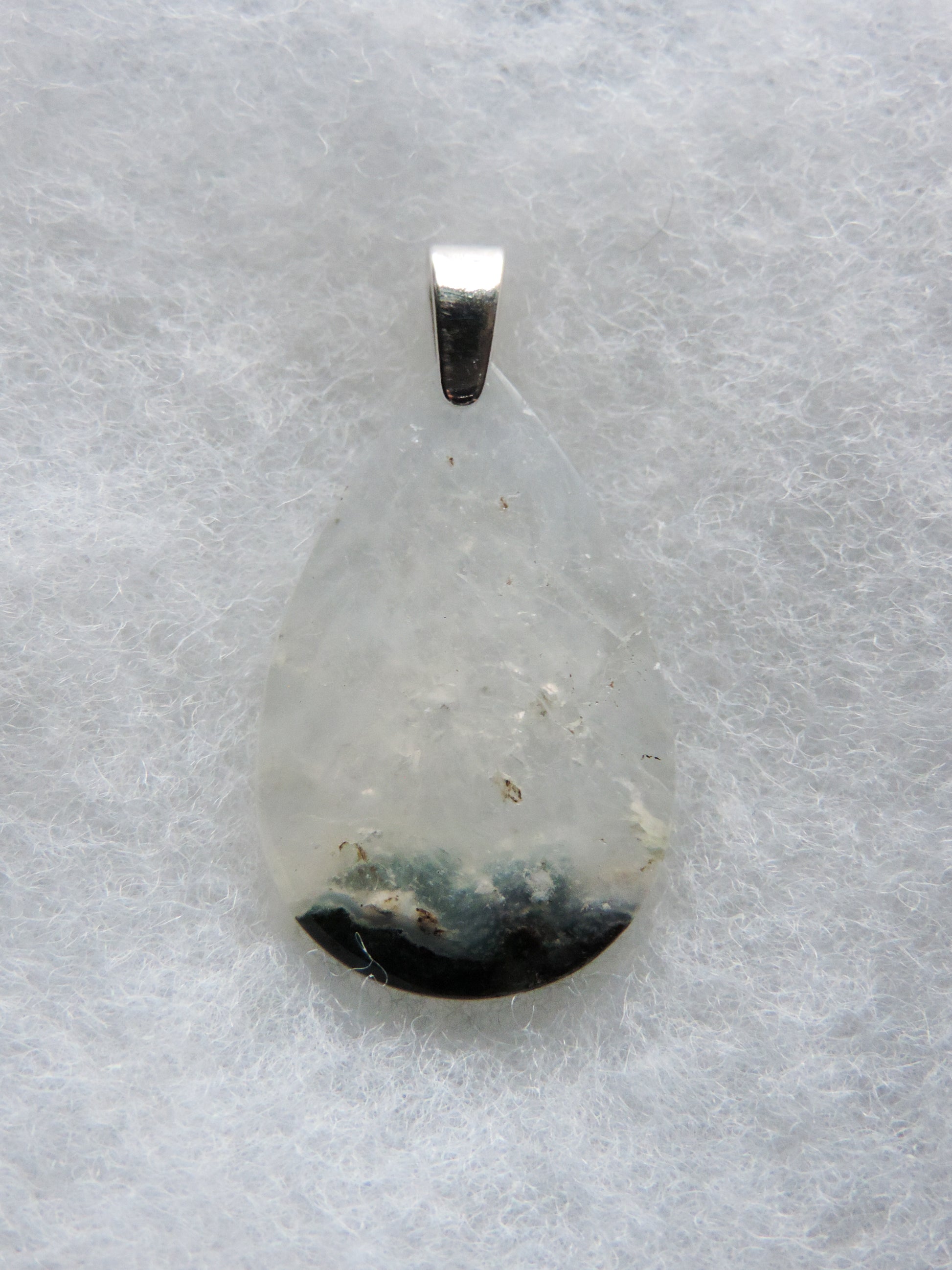 Green Moss Agate & Sterling Silver Pendant.  Green Moss Agate from West Java.