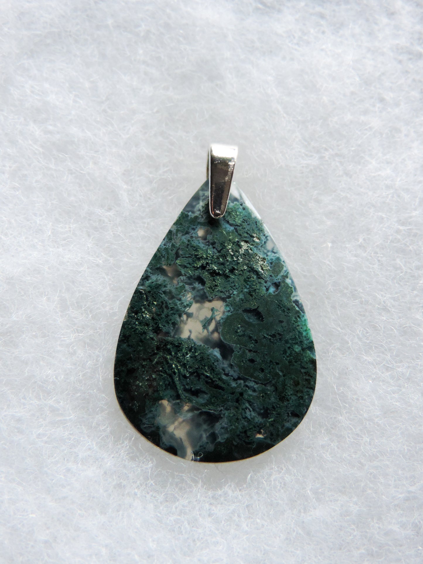 Green Moss Agate & Sterling Silver Pendant.  Green Moss Agate from West Java.