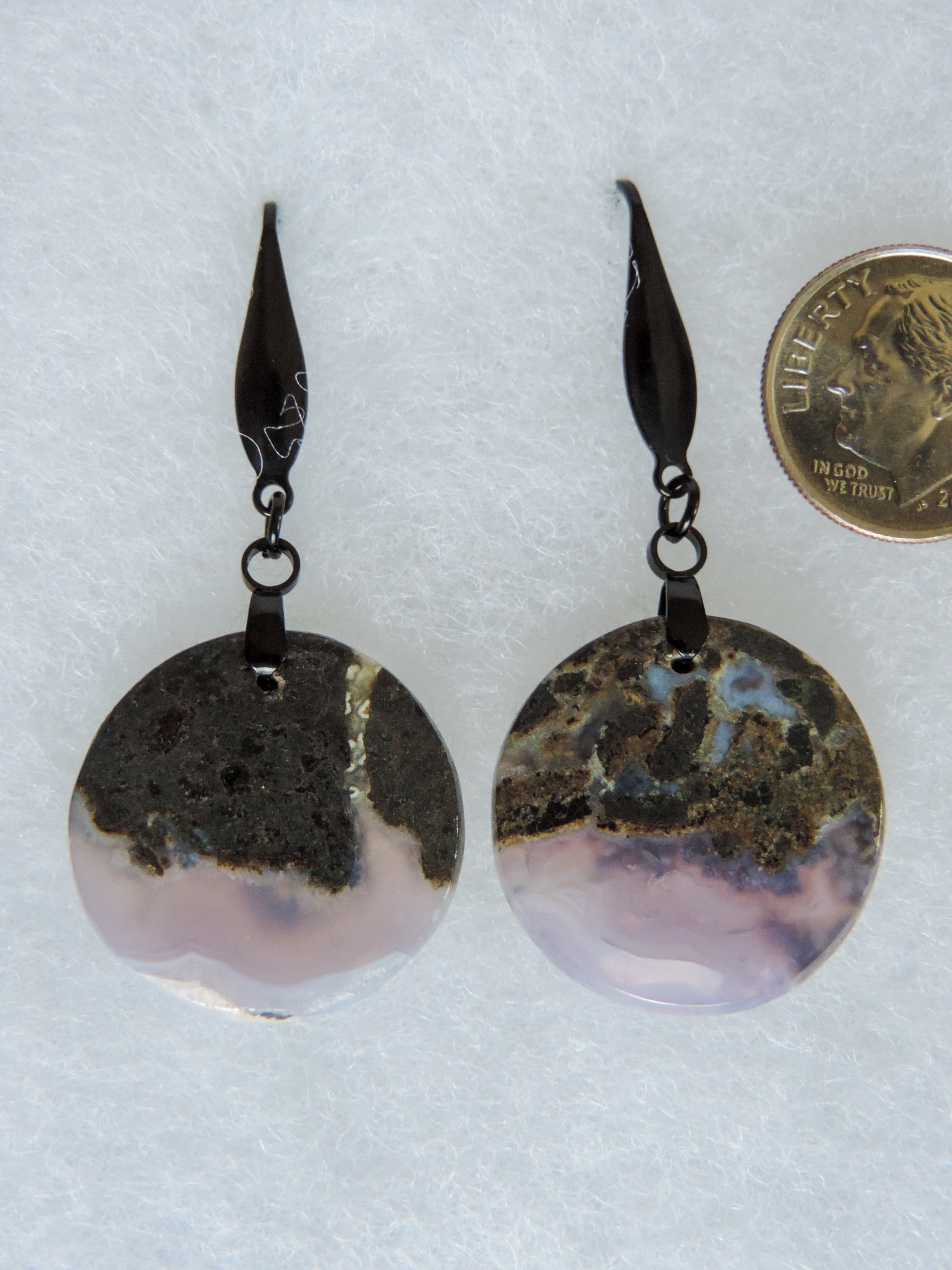 This stone is a natural color, no dyes or heat treatment have been used.  It was photographed without filters in natural light; however, slight color variations may occur due to digitization.  Natural stones can have nooks and crannies, inclusions or small cracks, these distinguishing features lend character to the piece.  Your purchased items will be shipped