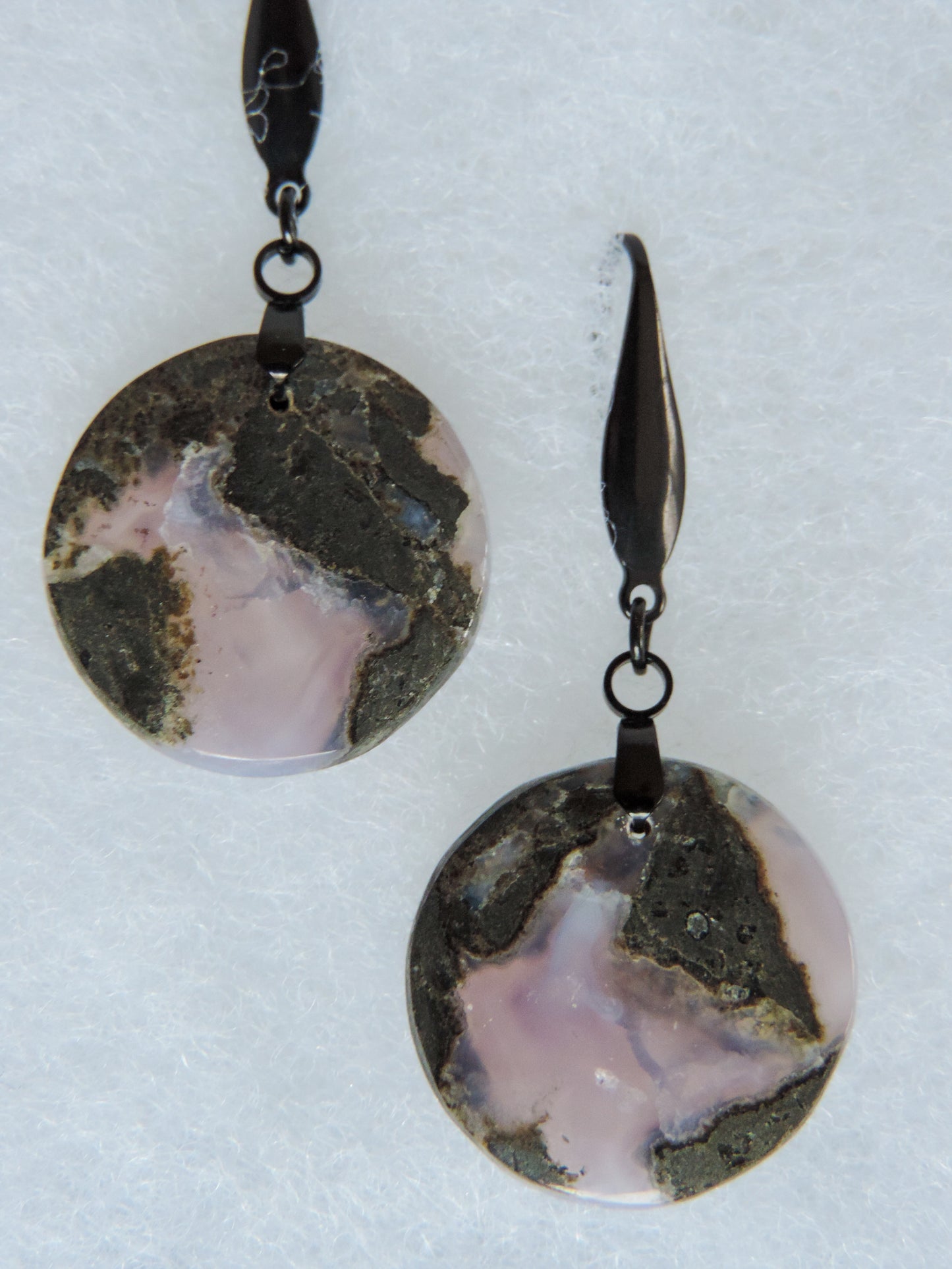 Purple Moss Agate Earrings.  Purple gemstones hold significant and powerful spiritual qualities.  Purple has been associated with wealth, passion, ambition, magic, awareness, mystery, tranquility, inspiration, understanding, calmness and wisdom to name a few. 